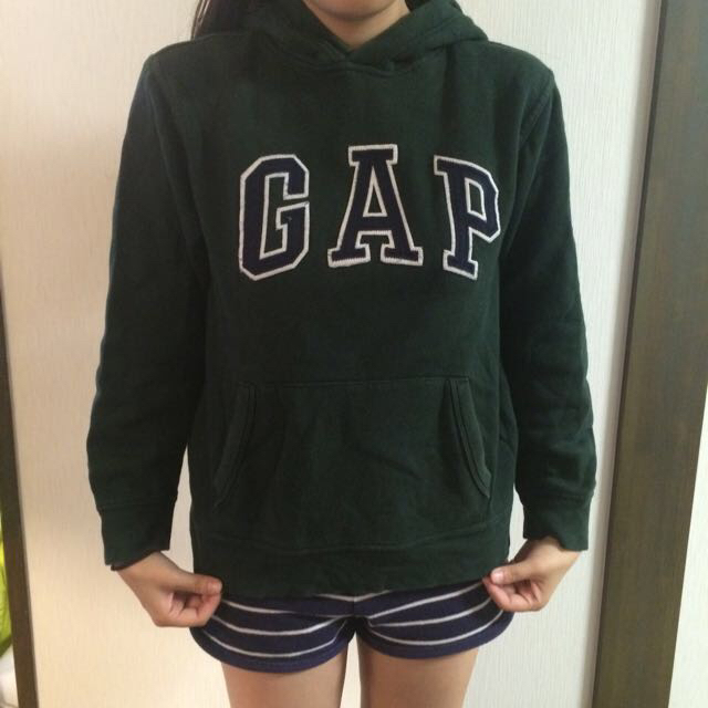 GAP(ギャップ)のGAPパーカー レディースのトップス(パーカー)の商品写真