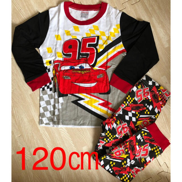 カーズ      パジャマ　120㎝   キッズ/ベビー/マタニティのキッズ服男の子用(90cm~)(パジャマ)の商品写真