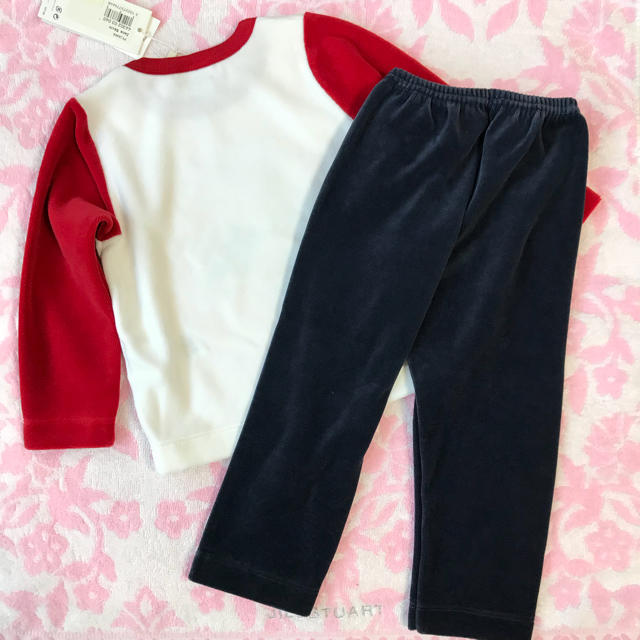 PETIT BATEAU(プチバトー)の【Ritz様専用】新品 プチバトー♡ベロアバイカラープリント長袖パジャマ2ans キッズ/ベビー/マタニティのベビー服(~85cm)(パジャマ)の商品写真