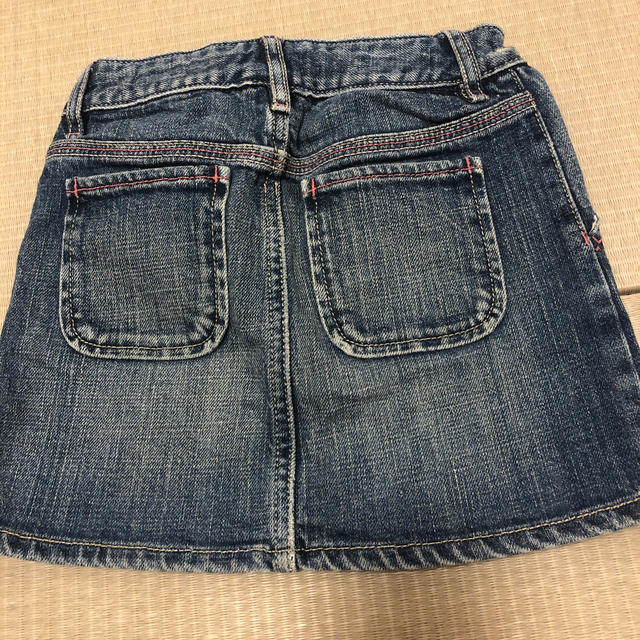 GAP Kids(ギャップキッズ)のGAP デニムスカート(120) キッズ/ベビー/マタニティのキッズ服女の子用(90cm~)(スカート)の商品写真