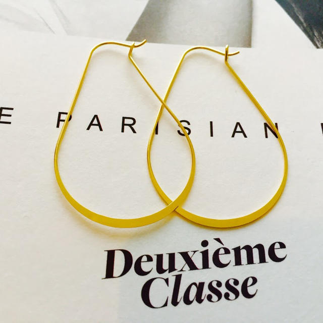 DEUXIEME CLASSE(ドゥーズィエムクラス)の★新品 限定価格！ ドゥーズィエムクラス マットゴールド 楕円フープピアス レディースのアクセサリー(ピアス)の商品写真