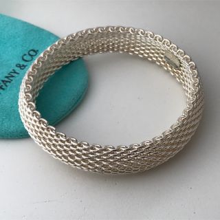 ティファニー(Tiffany & Co.)のTiffany サマセットメッシュバングル　美品(ブレスレット/バングル)