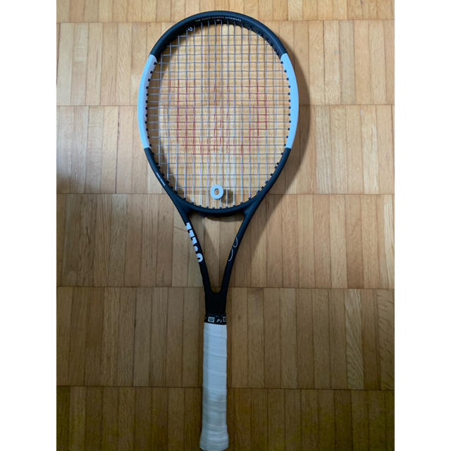 wilson(ウィルソン)のテニスラケット  Wilson PROSTAFF RF97(特典付き) スポーツ/アウトドアのテニス(ラケット)の商品写真