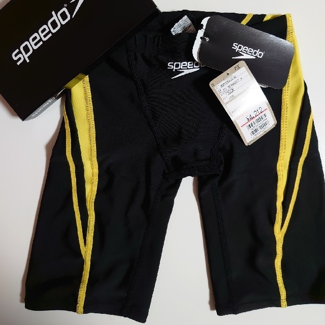 SPEEDO(スピード)の競泳水着 speedo 150cm キッズ/ベビー/マタニティのキッズ服男の子用(90cm~)(水着)の商品写真