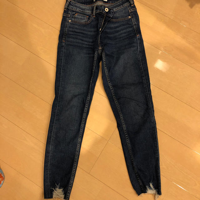 ZARA(ザラ)のZARA  新品 スキニー レディースのパンツ(デニム/ジーンズ)の商品写真