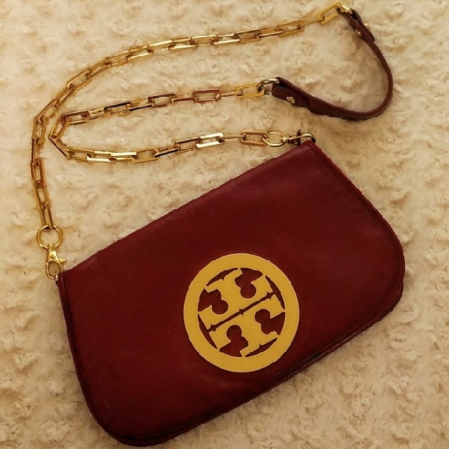 Tory Burch(トリーバーチ)のTORY BURCHトリーバーチ*ショルダーバッグ*ボルドー×ゴールド レディースのバッグ(ショルダーバッグ)の商品写真