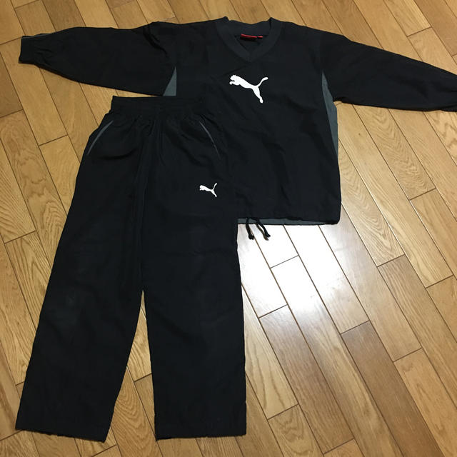 PUMA(プーマ)のプーマ　　ウィンドブレーカー上下　130cm キッズ/ベビー/マタニティのキッズ服男の子用(90cm~)(ジャケット/上着)の商品写真