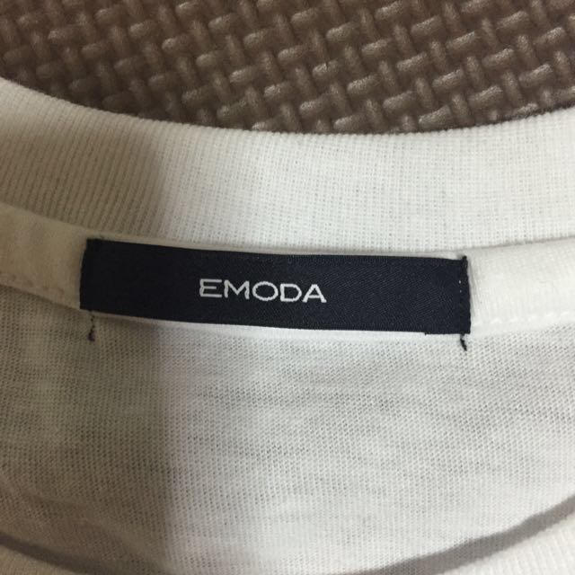 EMODA(エモダ)のエモダ Tシャツ レディースのトップス(Tシャツ(半袖/袖なし))の商品写真