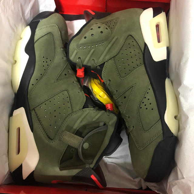 TRAVIS SCOTT X NIKE AIR JORDAN 6