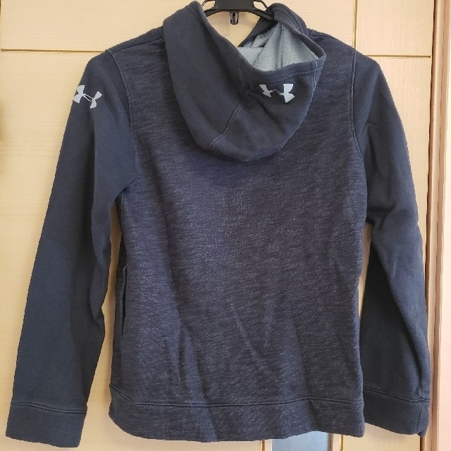 UNDER ARMOUR(アンダーアーマー)のUNDER ARMOUR  ジュニアパーカー キッズ/ベビー/マタニティのキッズ服男の子用(90cm~)(その他)の商品写真