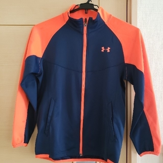 UNDER ARMOUR(アンダーアーマー)のUNDER ARMOUR ジャージ上着 ジュニア キッズ/ベビー/マタニティのキッズ服男の子用(90cm~)(ジャケット/上着)の商品写真