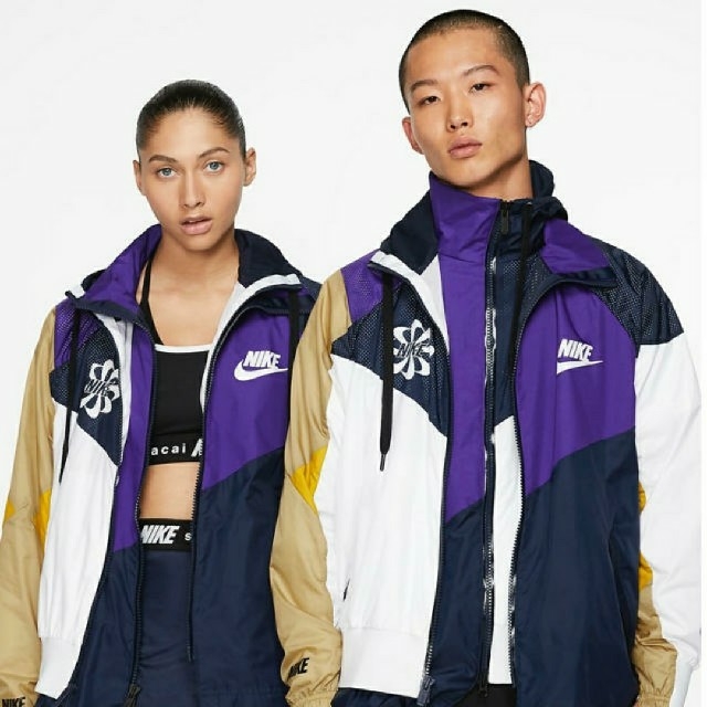 sacai(サカイ)のsacai NIKE HOODED ANORAK M メンズのジャケット/アウター(ナイロンジャケット)の商品写真