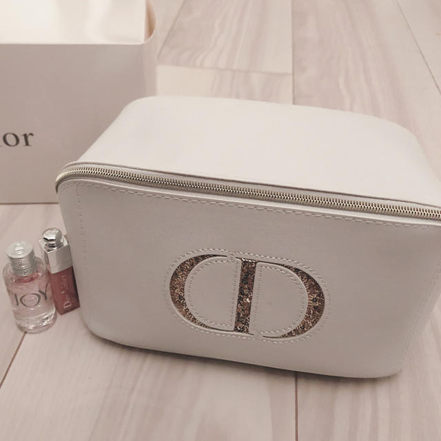 Dior(ディオール)のdiorの限定ポーチとマキシマイザーとジョイ レディースのファッション小物(ポーチ)の商品写真