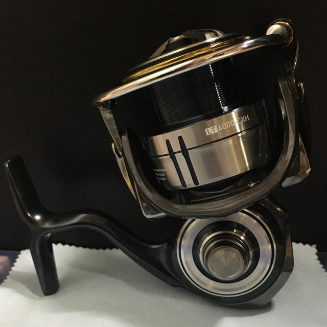 DAIWA 19セルテート LT4000CXH