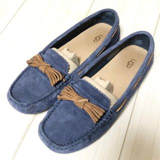 アグ(UGG)のアグ　ミーナ　モカシン　ネイビーブルー　24cm(スリッポン/モカシン)