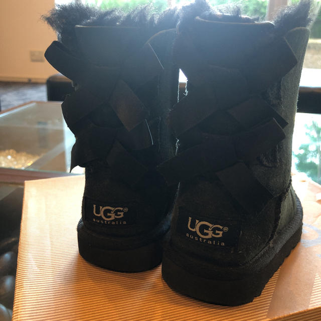 UGG(アグ)のご専用です♡UGG  ムートンブーツ　おサイズ　8   ⭐️15 ㎝⭐️ キッズ/ベビー/マタニティのキッズ靴/シューズ(15cm~)(ブーツ)の商品写真