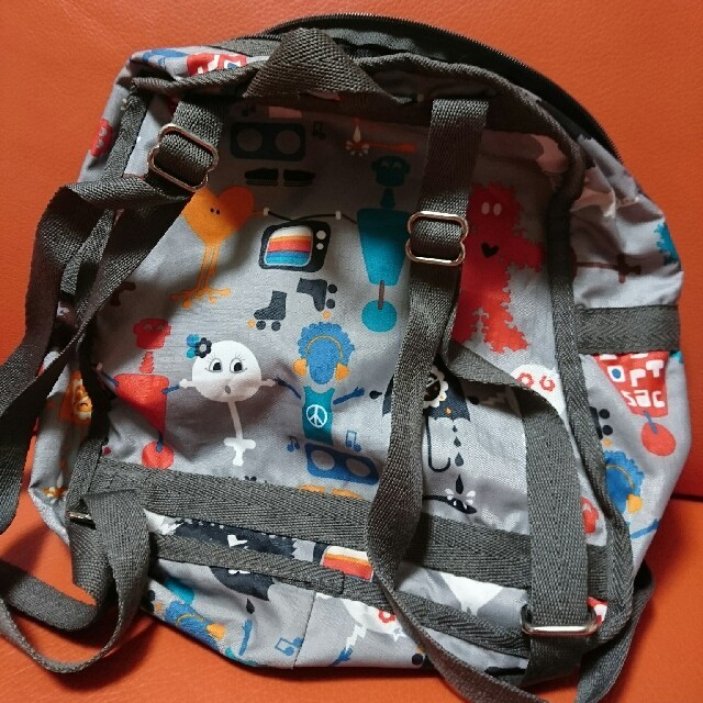 LeSportsac(レスポートサック)の【値下げしました❗】LeSportsac 幼児用リュック キッズ/ベビー/マタニティのこども用バッグ(リュックサック)の商品写真