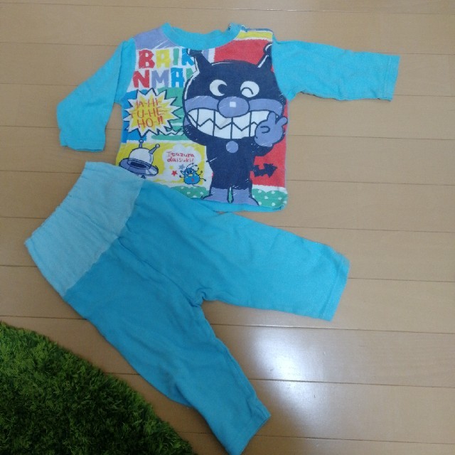 BANDAI(バンダイ)のアンパンマンパジャマ80 キッズ/ベビー/マタニティのベビー服(~85cm)(パジャマ)の商品写真