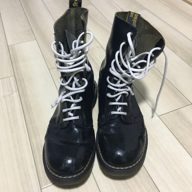 Dr.Martens - Dr.Martens 10ホールブーツ 英国製ホワイト社製の通販 by ...