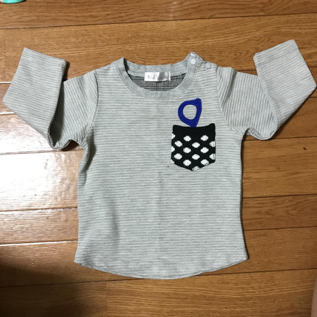 ロングTシャツ キッズ/ベビー/マタニティのキッズ服男の子用(90cm~)(Tシャツ/カットソー)の商品写真