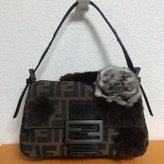 フェンディ(FENDI)の専用フェンディ ミニマンマバケット ズッカ ファー パイソン アニマル フラワー(ハンドバッグ)