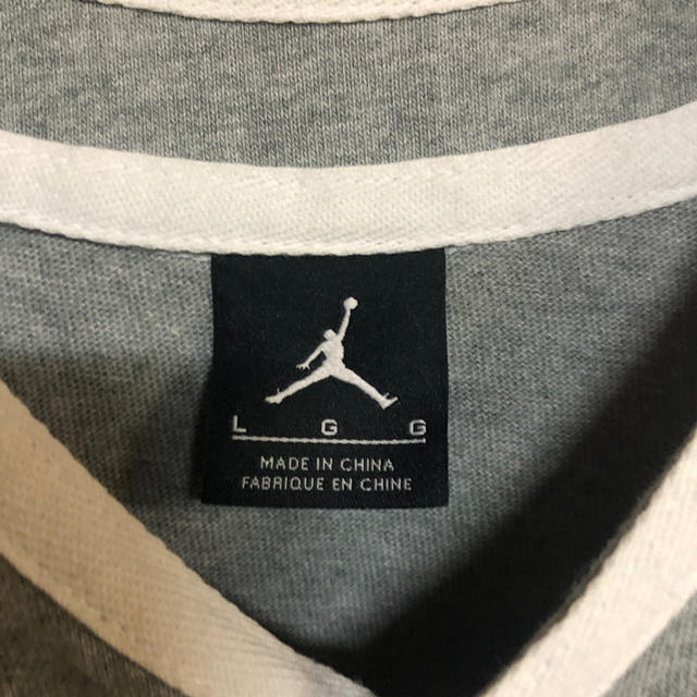 NIKE(ナイキ)のJORDAN/ジョーダン　ベースボールシャツ メンズのトップス(Tシャツ/カットソー(半袖/袖なし))の商品写真