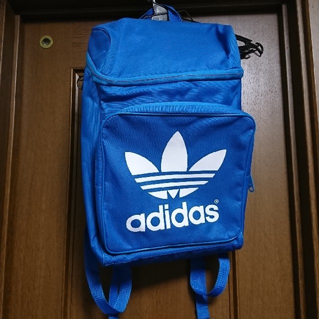 adidas(アディダス)のアディダス リュック メンズのバッグ(バッグパック/リュック)の商品写真