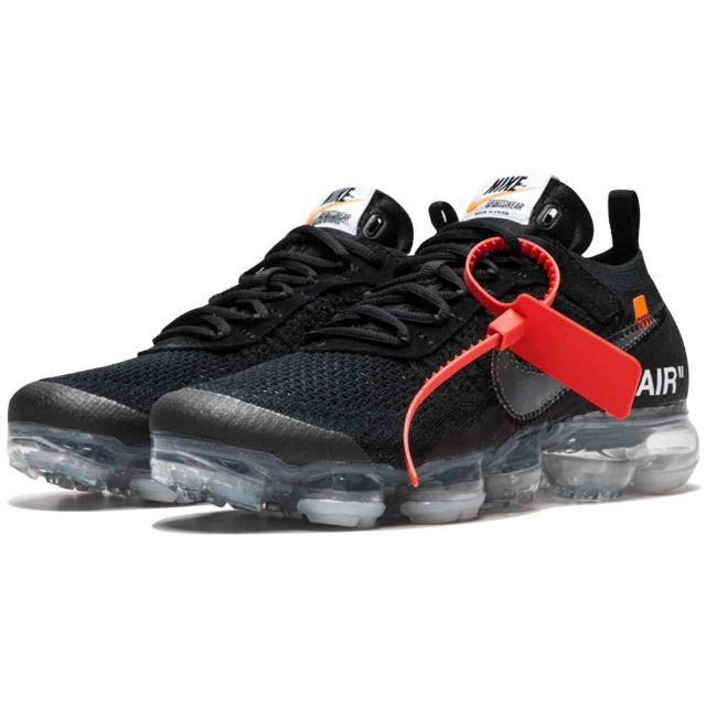 NIKE(ナイキ)の26.5 off white vapormax オフホワイト ナイキ 黒タグ付 メンズの靴/シューズ(スニーカー)の商品写真