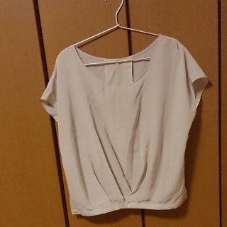 上品なブラウス(シャツ/ブラウス(半袖/袖なし))