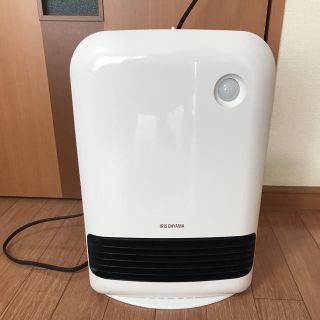 アイリスオーヤマ(アイリスオーヤマ)のセラミックファンヒーター(電気ヒーター)