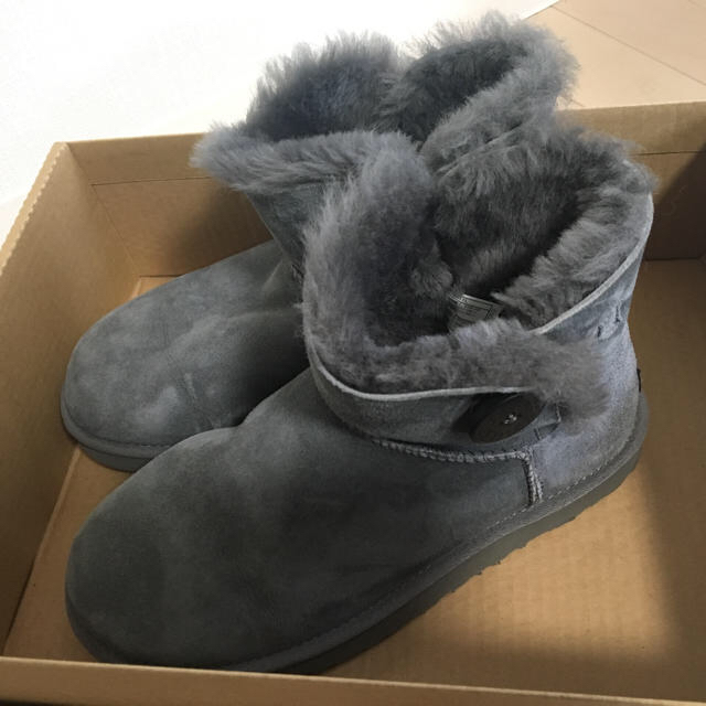 UGG(アグ)のUGGムートンブーツ レディースの靴/シューズ(ブーツ)の商品写真