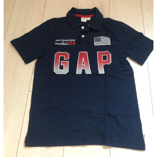 GAP(ギャップ)のGAP 130 ポロシャツ キッズ/ベビー/マタニティのキッズ服男の子用(90cm~)(Tシャツ/カットソー)の商品写真