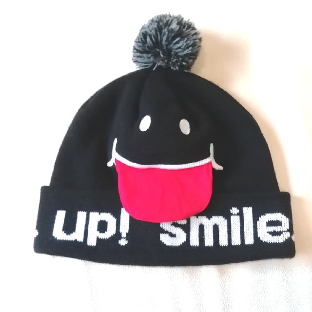 UPSTART(アップスタート)の★UP START★UP SMILEニット帽 レディースの帽子(ニット帽/ビーニー)の商品写真