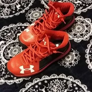 アンダーアーマー(UNDER ARMOUR)のアンダーアーマー スニーカー 25.0 (スニーカー)