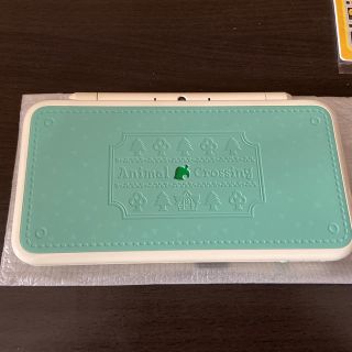 ニンテンドー2DS(ニンテンドー2DS)のNewニンテンドー2DS LL とびだせ どうぶつの森 (携帯用ゲーム機本体)