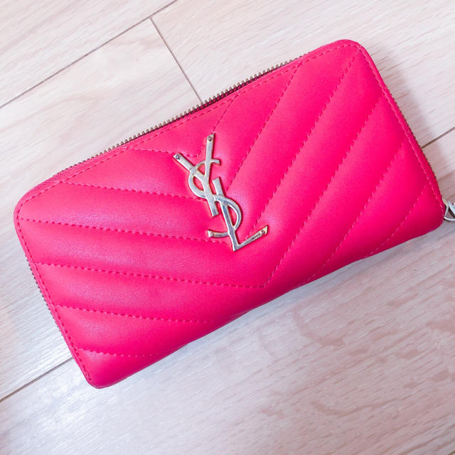 Saint Laurent(サンローラン)のYSL 長財布 ホットピンク レディースのファッション小物(財布)の商品写真