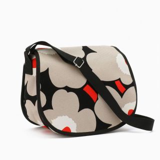 マリメッコ(marimekko)の【marimekko】Pieni Unikko Salli ショルダーバッグ(ショルダーバッグ)