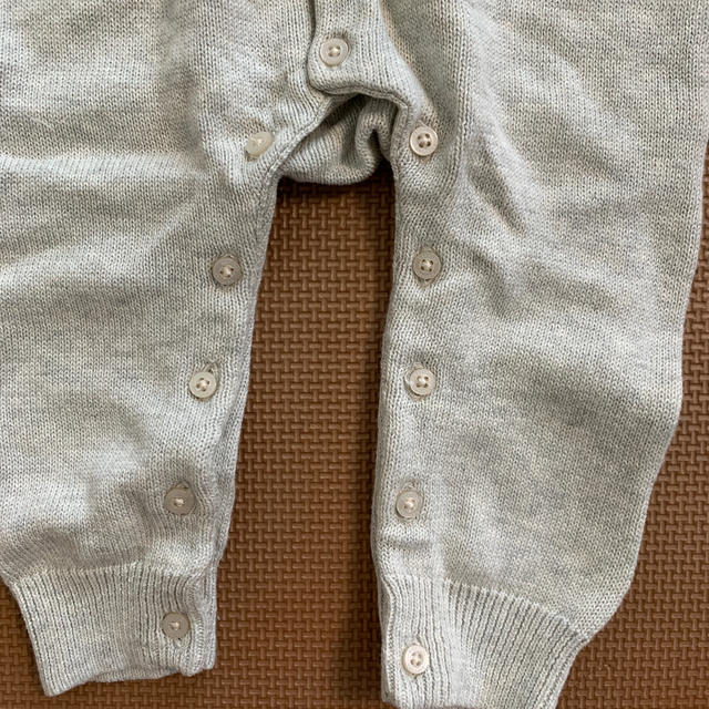 babyGAP(ベビーギャップ)のbaby gap ニットロンパース キッズ/ベビー/マタニティのベビー服(~85cm)(ロンパース)の商品写真