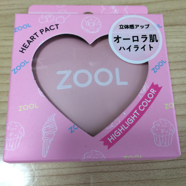 ZOOL(ズール)のズール  オーロラ肌 ハイライト コスメ/美容のベースメイク/化粧品(フェイスカラー)の商品写真