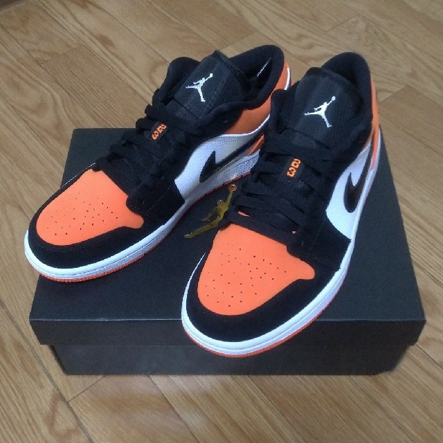 NIKE JORDAN 1 LOW SHATTERED BACKBOARD 1