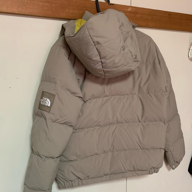 THE NORTH FACE(ザノースフェイス)のノースフェイス ダウン レディースのジャケット/アウター(ダウンジャケット)の商品写真