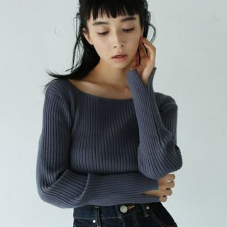 ブラックバイマウジー(BLACK by moussy)のback open rib knit tops(ニット/セーター)