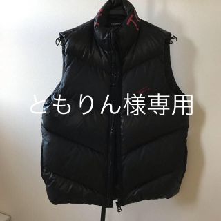 トミー(TOMMY)のTOMMY ダウンベスト 美品(ダウンベスト)