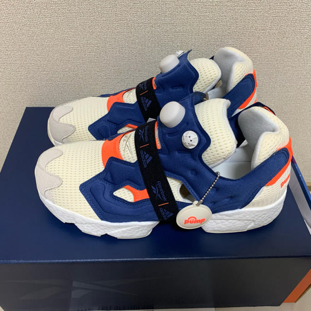 Reebok(リーボック)のインスタポンプフューリーブースト INSTAPUMP FURY BOOST メンズの靴/シューズ(スニーカー)の商品写真