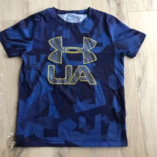 アンダーアーマー(UNDER ARMOUR)のアンダーアーマージュニア、半袖シャツ(Tシャツ/カットソー)