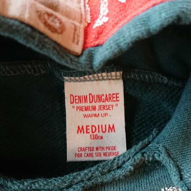 DENIM DUNGAREE(デニムダンガリー)のDENIM DUNGAREE★130センチ キッズ/ベビー/マタニティのキッズ服男の子用(90cm~)(Tシャツ/カットソー)の商品写真