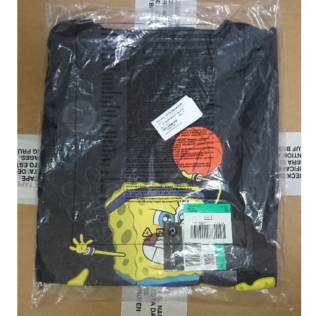 NIKE(ナイキ)の希少 XL KYRIE SpongeBob TEE  スポンジボブ カイリー メンズのトップス(Tシャツ/カットソー(半袖/袖なし))の商品写真