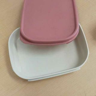 Tupperware容器(容器)