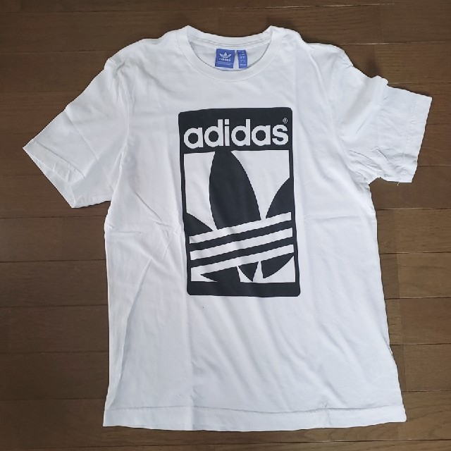 adidas(アディダス)のadidas MEN'S Tシャツ メンズのトップス(Tシャツ/カットソー(半袖/袖なし))の商品写真