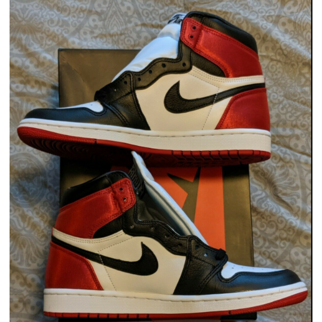 jordan retro 1 high satin black toe